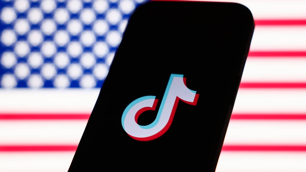 Trung Quốc có thể sẽ bán TikTok cho tỷ phú Elon Musk - 1 Trung Quốc có thể sẽ bán TikTok cho tỷ phú Elon Musk - 1