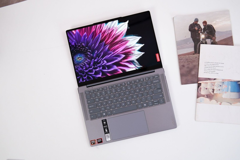 Các dòng laptop AI hàng đầu Việt Nam hiện tại - 2 Các dòng laptop AI hàng đầu Việt Nam hiện tại - 2