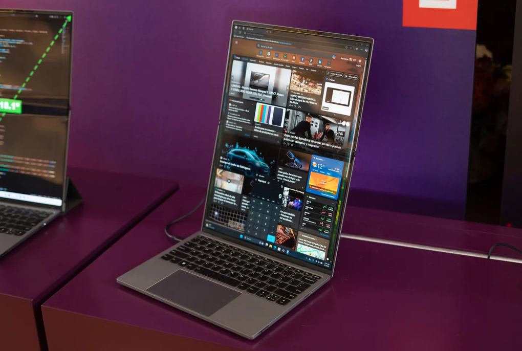 Loạt laptop độc lạ tại MWC 2025 - 5 Loạt laptop độc lạ tại MWC 2025 - 5