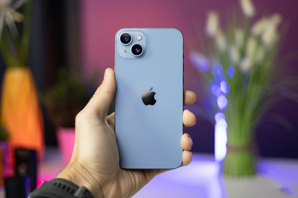 Giá iPhone 14 và iPhone 14 Plus giảm sâu tại Việt Nam - 1